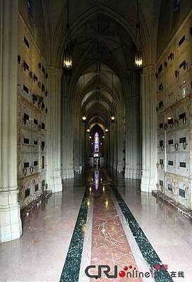 杰克逊下葬全过程照片,缅怀传奇巨星